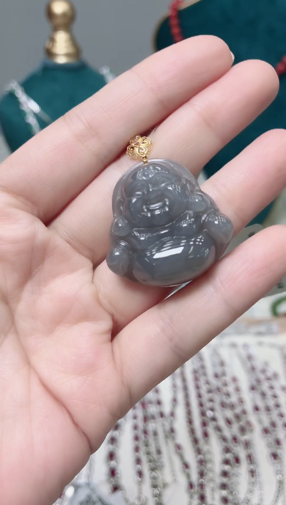 吊坠(不含链)18K金镶嵌和田玉043BJ1225产品一个（多样性）