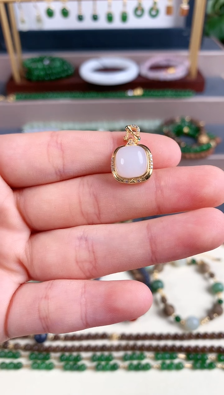 吊坠(不含链)银S925镶嵌和田玉1