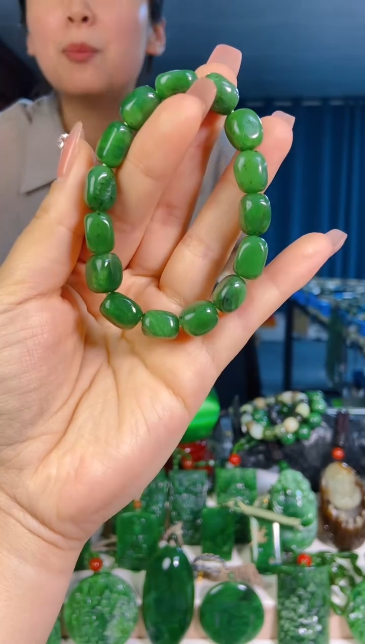 和田玉未镶嵌挂件1