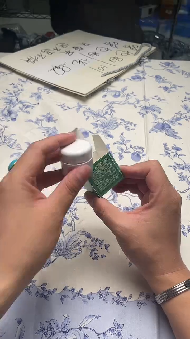 瓷片如图所示如图所示