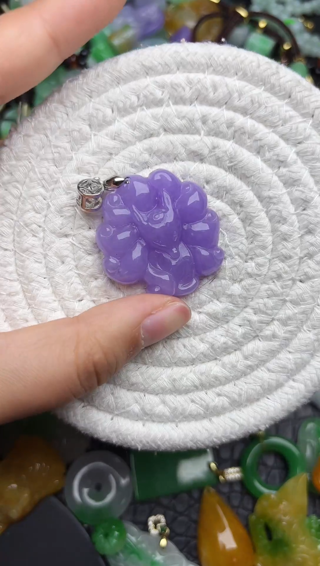 颈饰未镶嵌翡翠缅甸翡翠吊坠