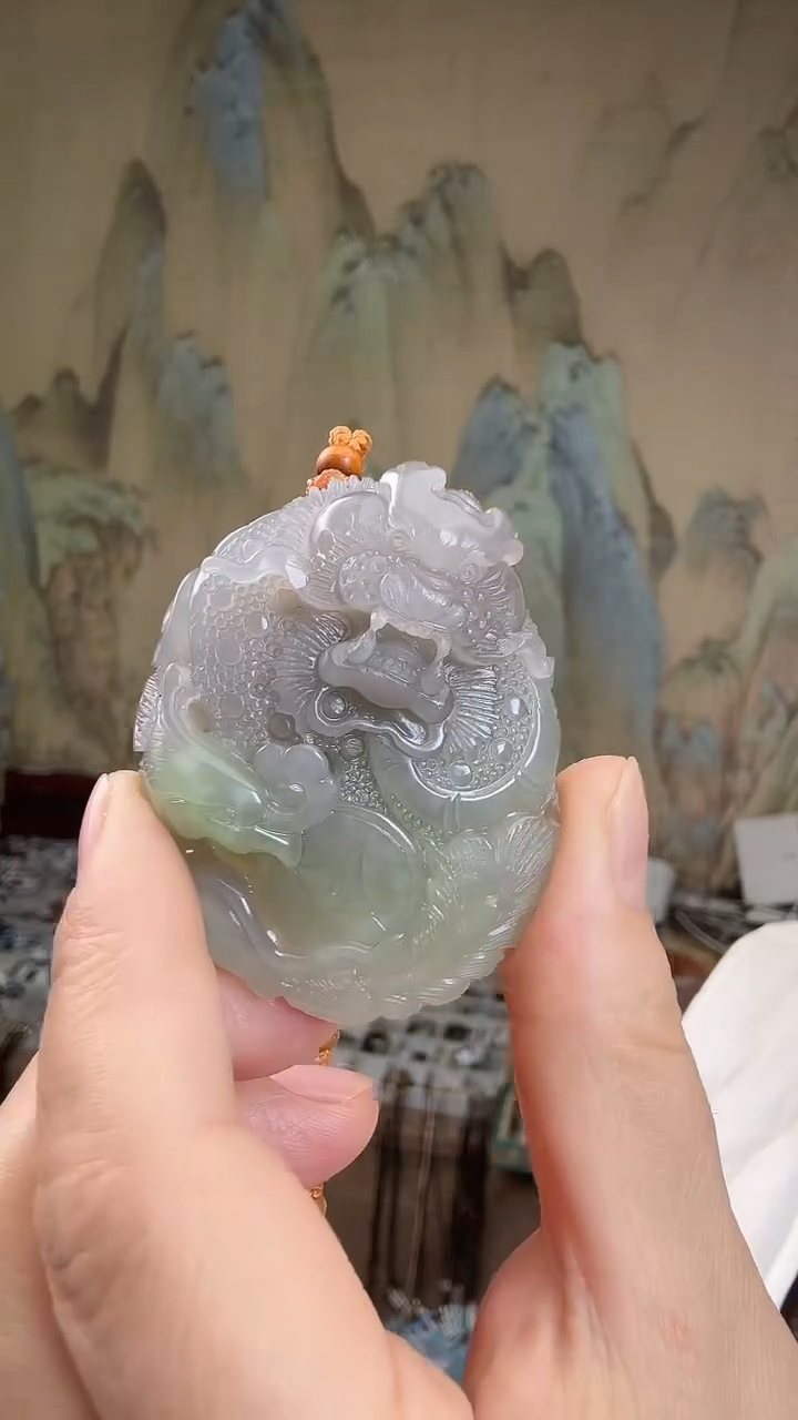 颈饰未镶嵌和田玉.