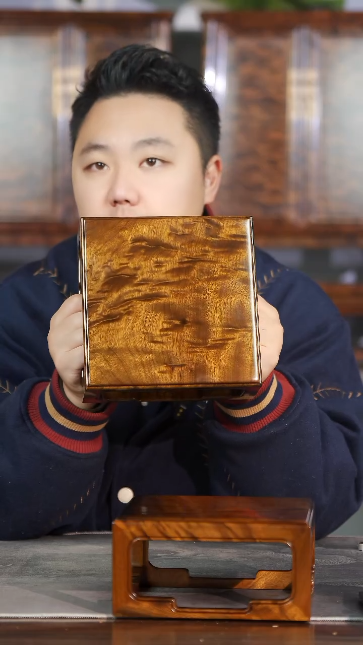 金丝楠315满花纹精工简约小香几