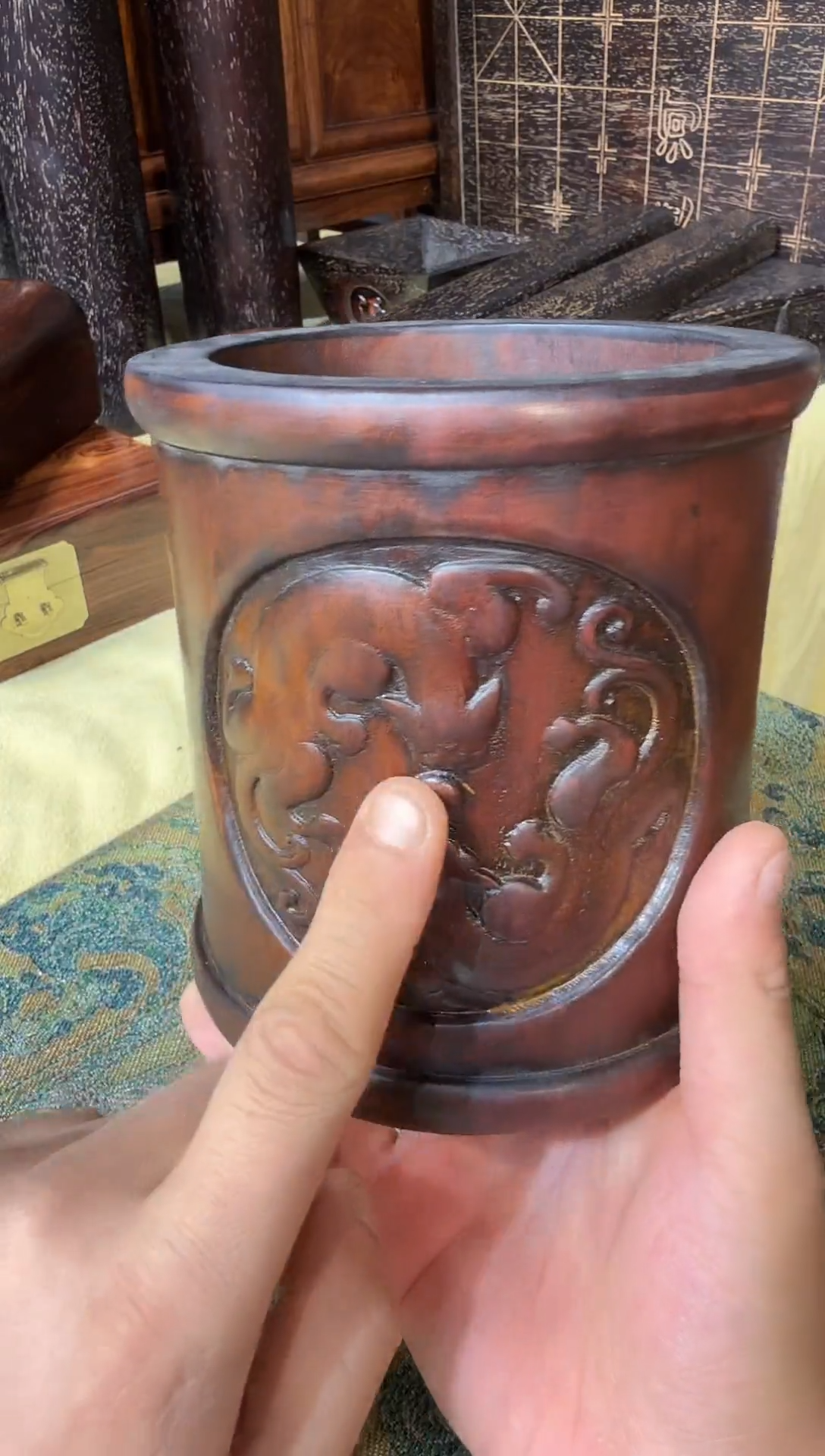 贡木笔筒1111111111111111