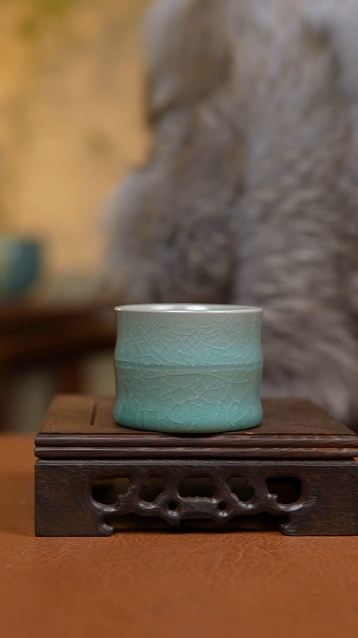 杯仿古翡翠绿釉竹节杯瑕