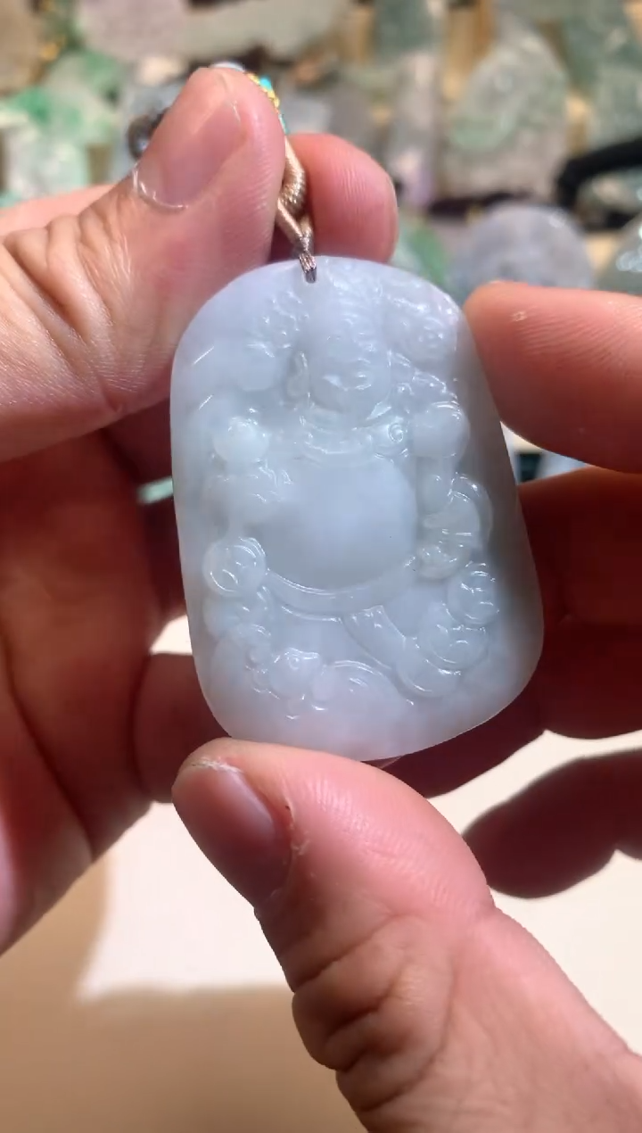 【闪购商品】翡翠颈饰未镶嵌01/24/175