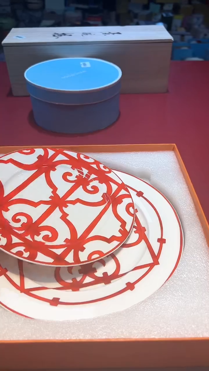 【闪购商品】瓷片锅碗瓢彭一件不剩