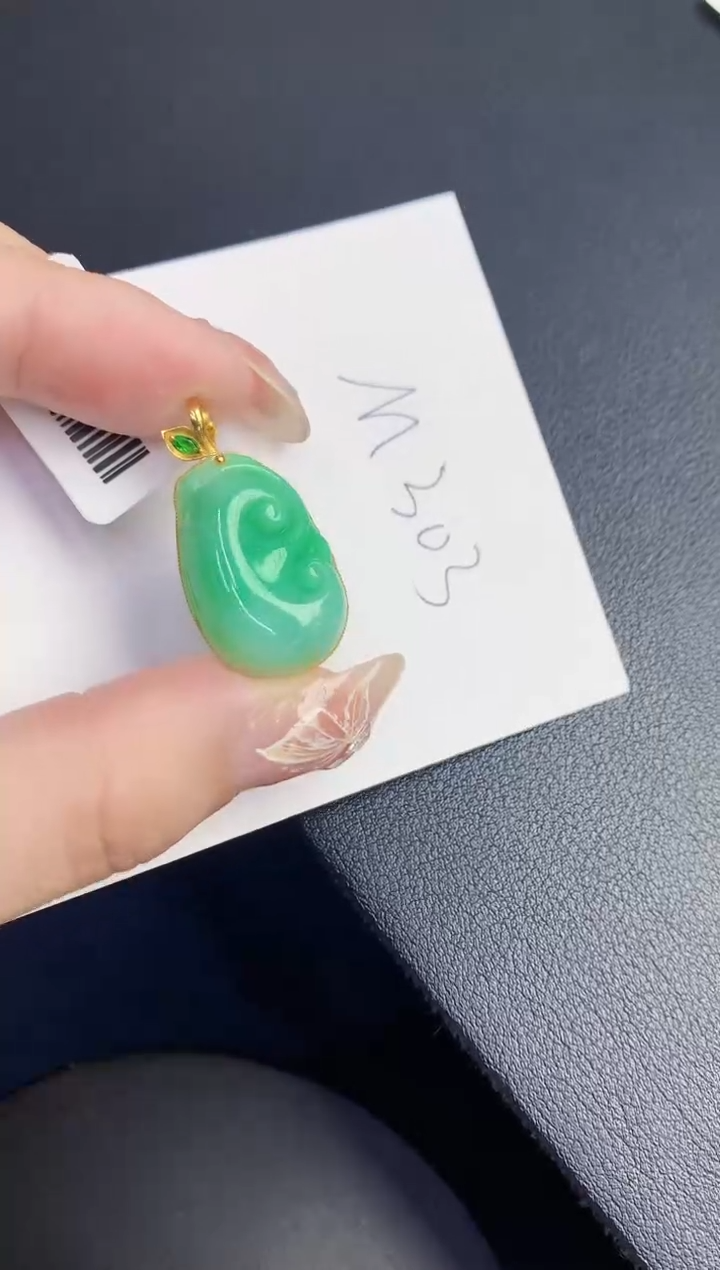 【闪购商品】翡翠颈饰18K金镶嵌00000000000