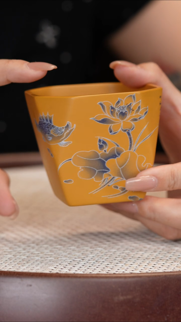 紫砂黄金段四方荷花杯