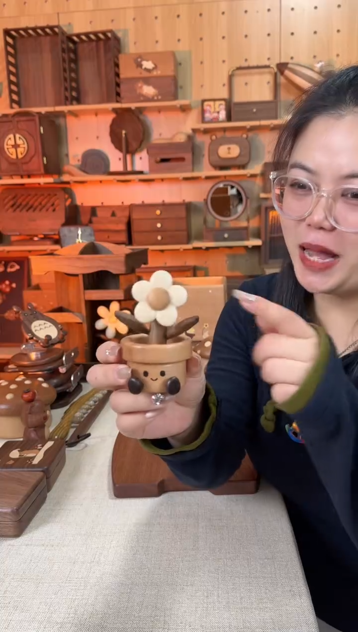 木实木有钱花小号摆件