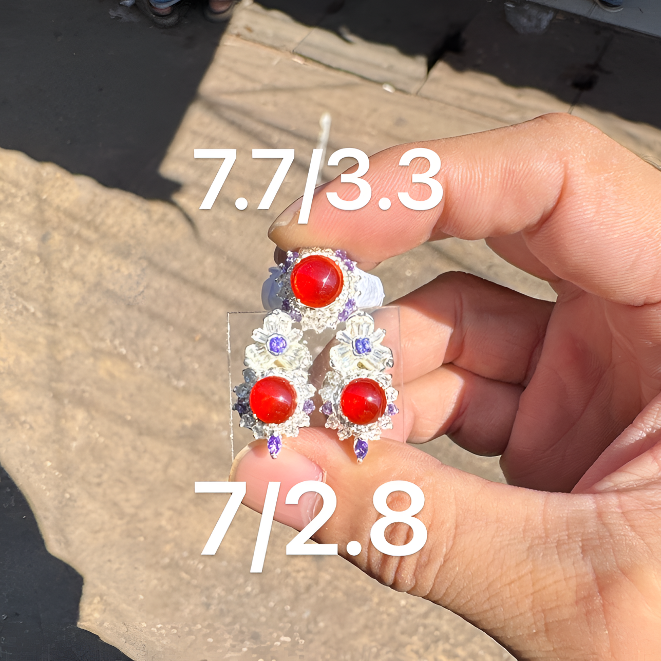 1222(小哪吒在源头)冰玻种翡翠鸽血红三件套干净肉细荧光足M80