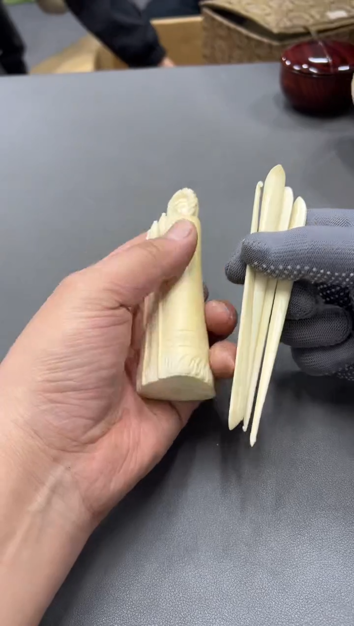 塑料红***啡工艺品小四孤品收藏