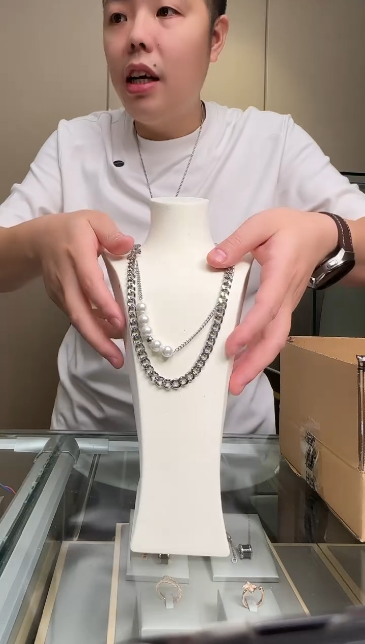 钛钢无钛钢无CK 项链