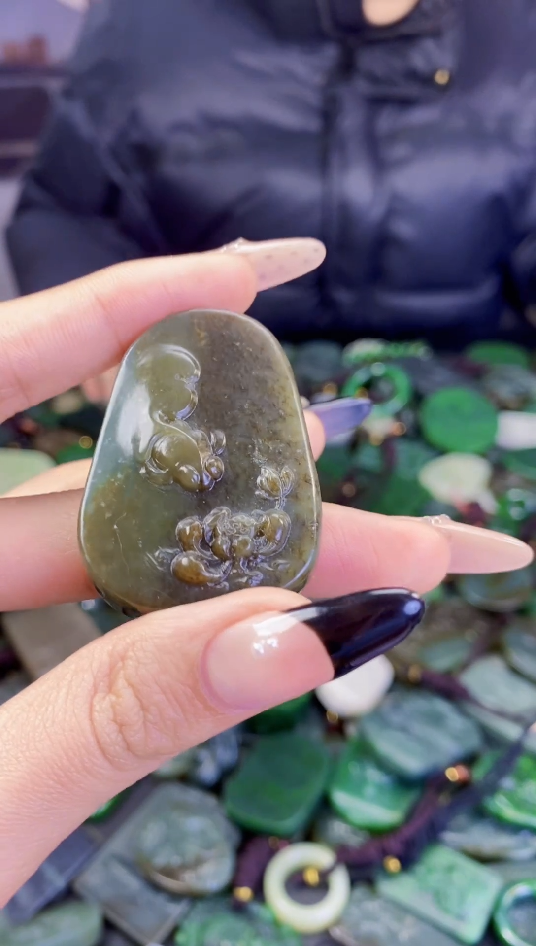 颈饰未镶嵌和田玉1