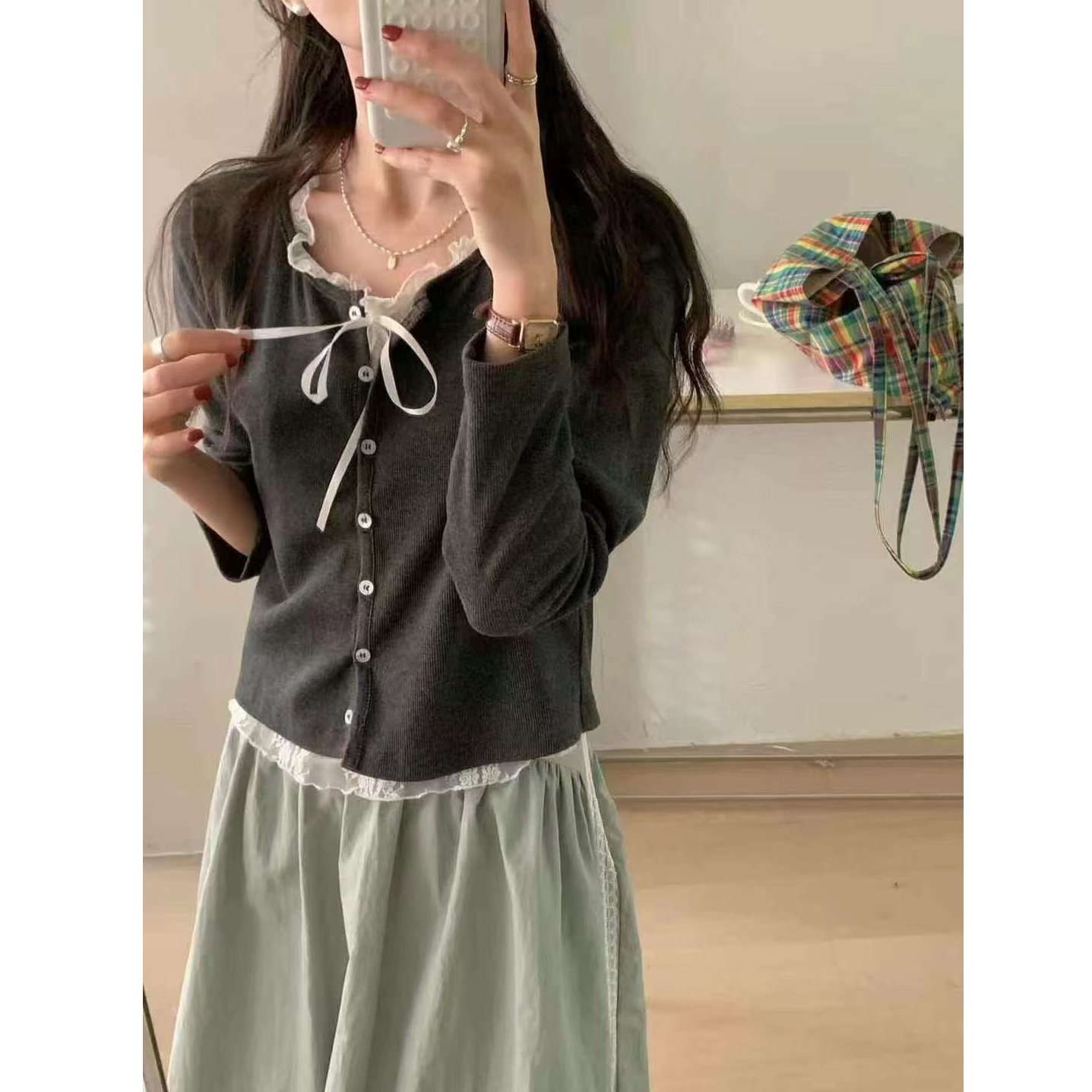 韩系百搭设计感显瘦上衣