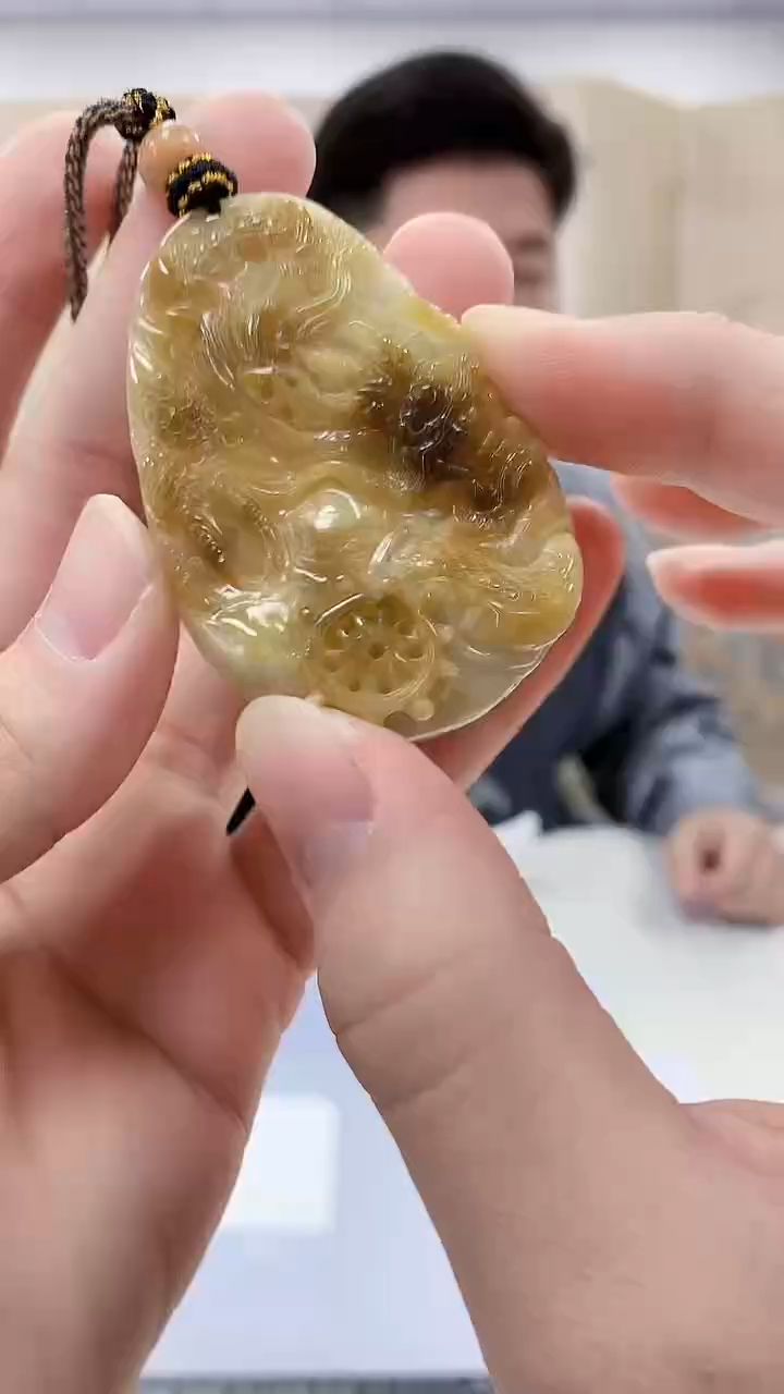 【闪购商品】定制翡翠未镶嵌4917bb-毛货挂件197