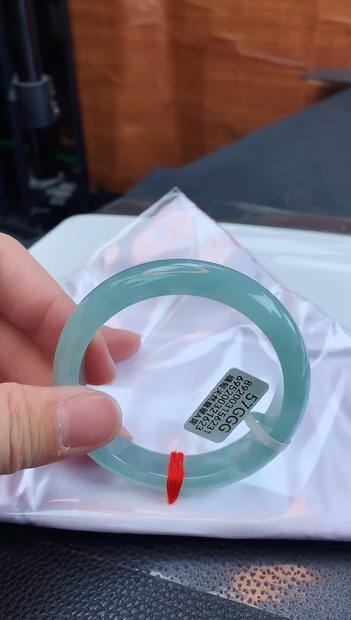 【闪购商品】翡翠手镯未镶嵌缅甸天然翡翠A货手镯