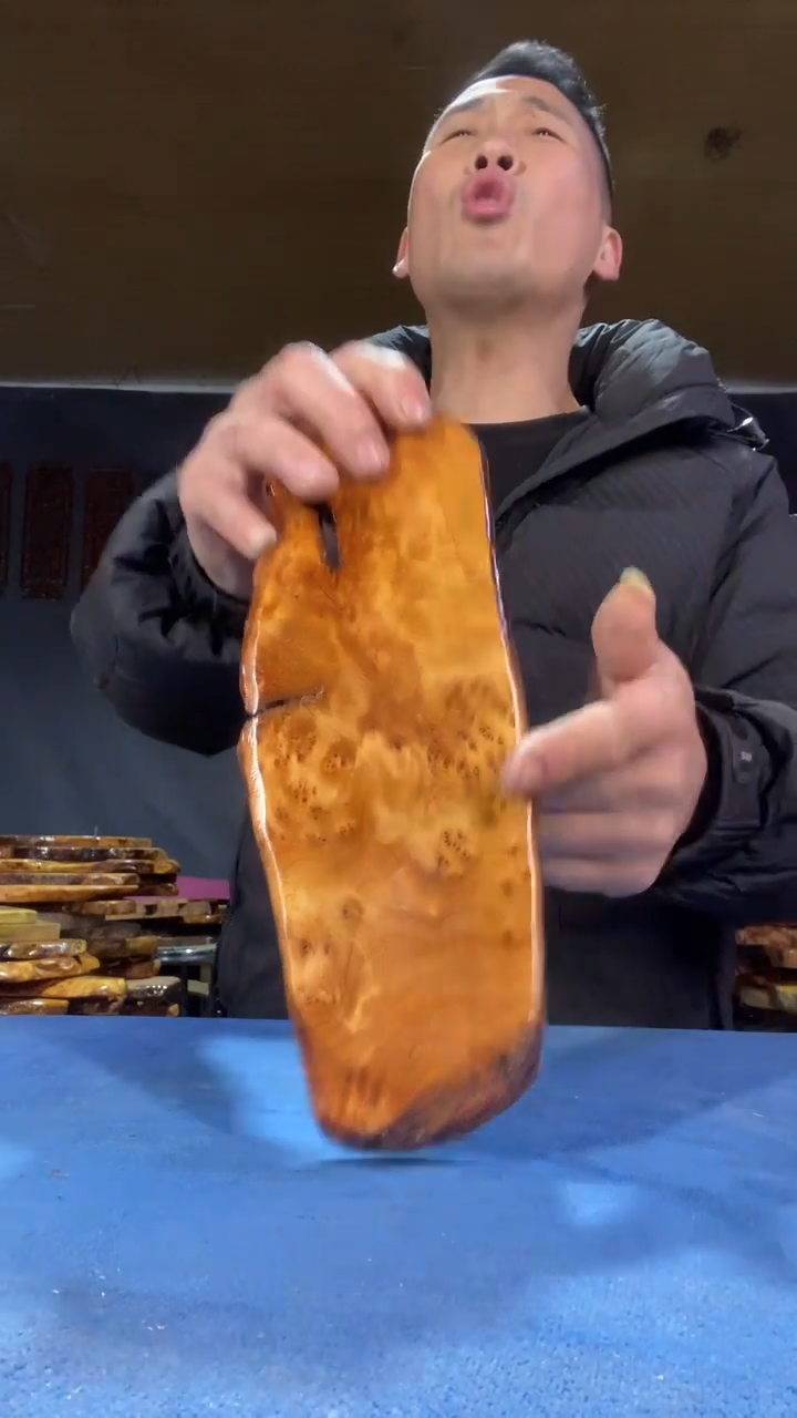 闲***h本店截图为准（不含配件）