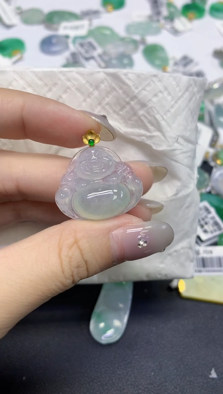 颈饰18K金镶嵌翡翠天然缅甸翡翠A货百元以上9元证书费自理