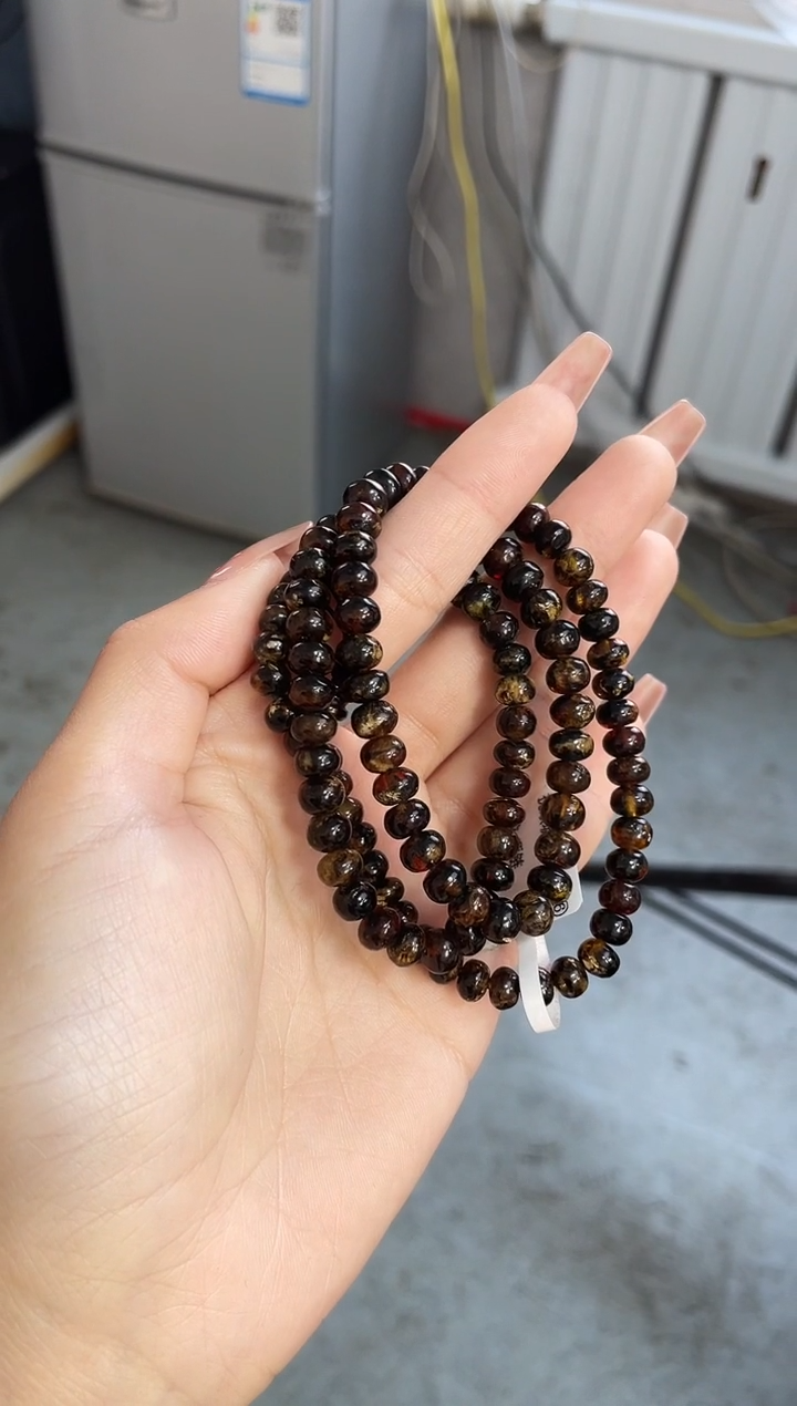 【闪购商品】琥珀裸石未镶嵌6+黑花108