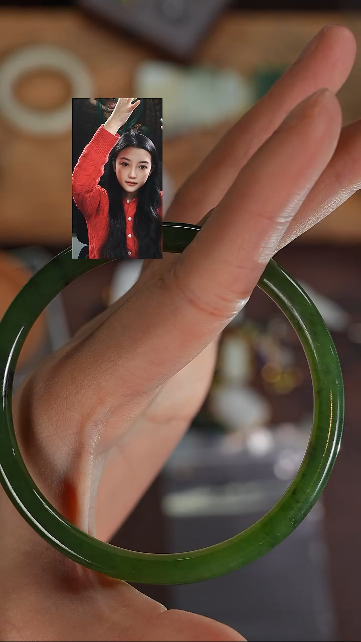 未镶嵌手镯和田玉贠*平若雨臣品质回血