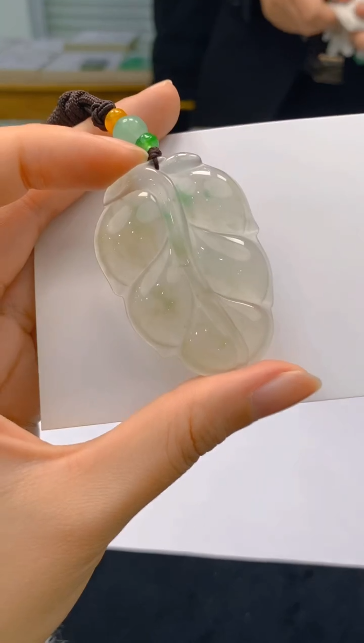 【闪购商品】石英质玉颈饰未镶嵌156