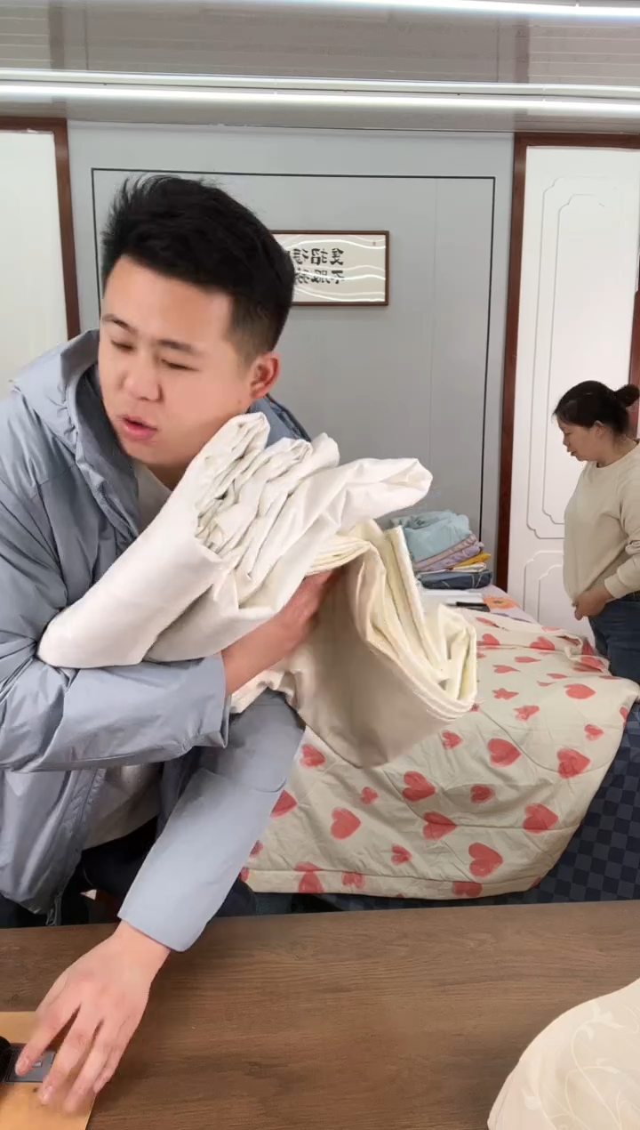 棉棉白色全棉被套200*230cm（微瑕）