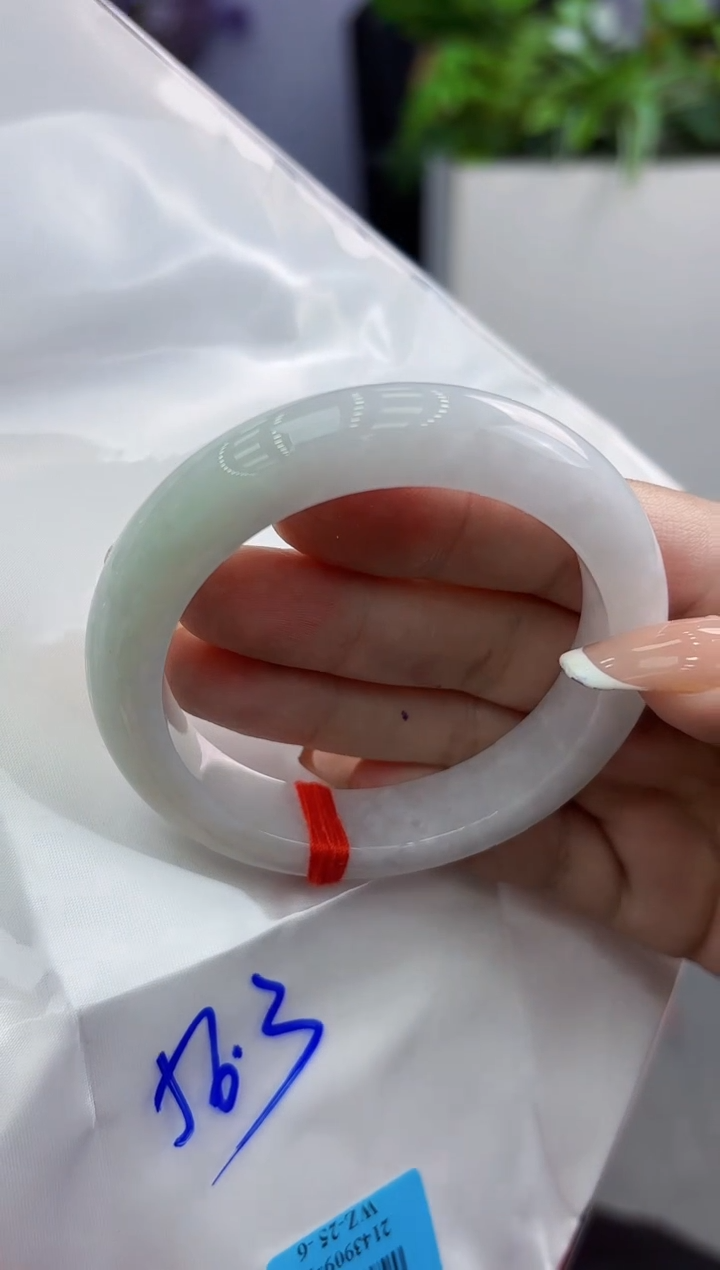 【闪购商品】翡翠手镯未镶嵌翡翠手镯