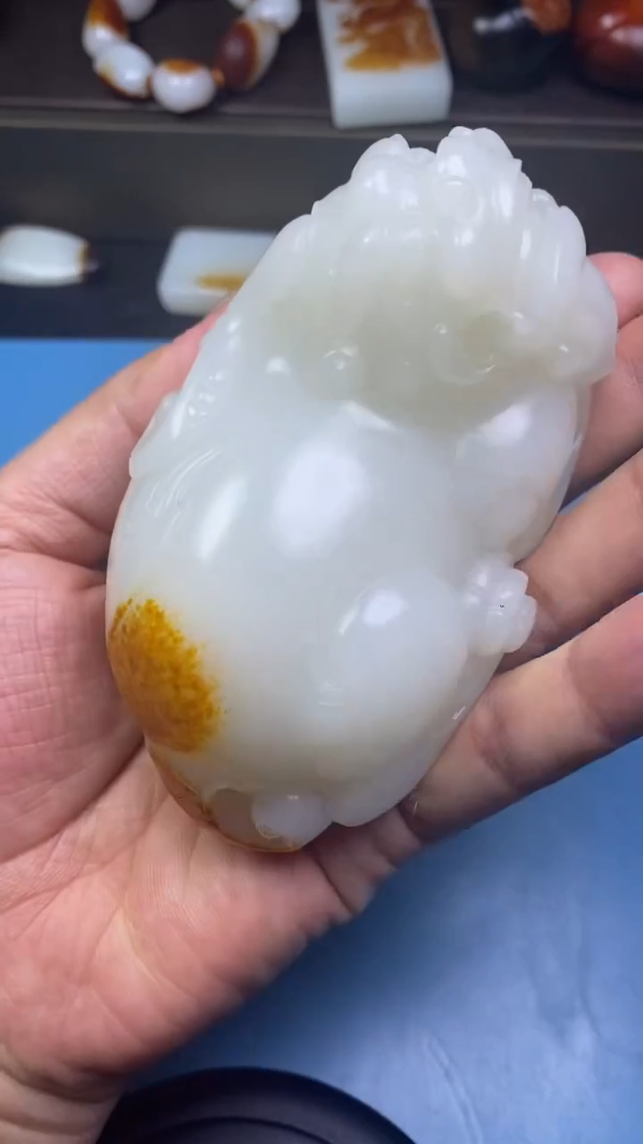 未镶嵌和田玉把件和田玉