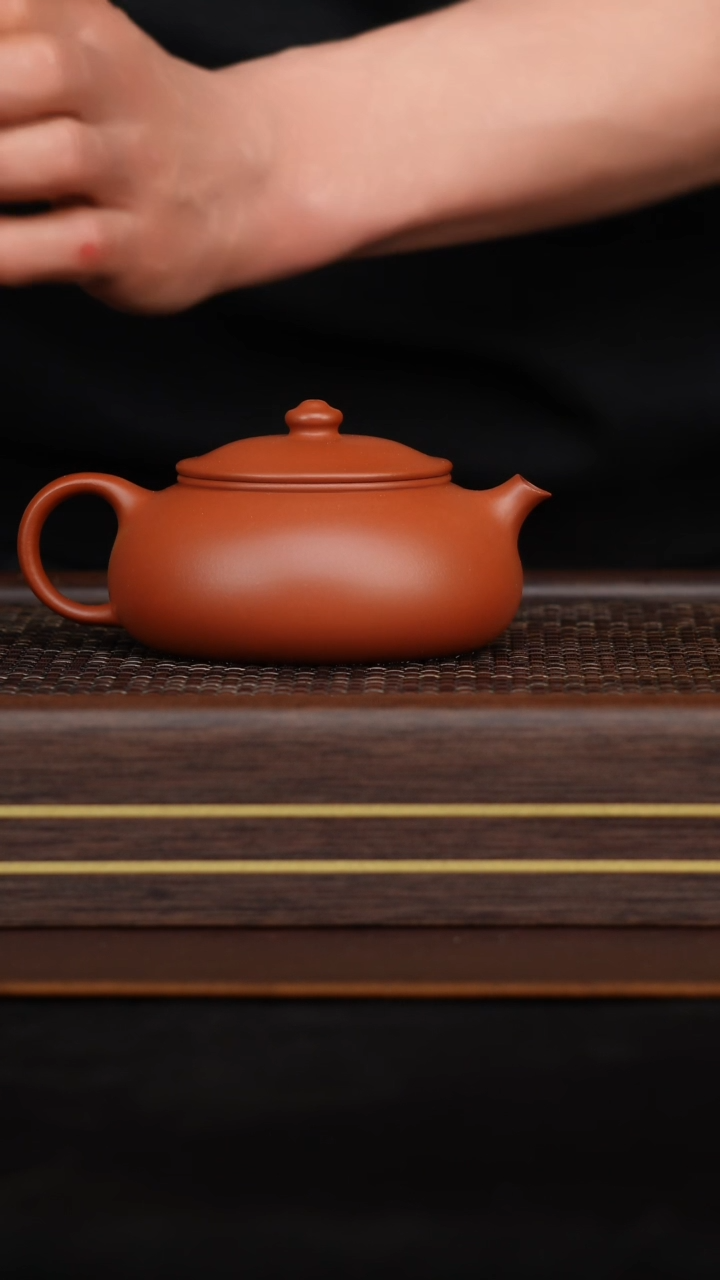 【闪购商品】原矿无添加紫砂壶龙山朱泥全手寒江200