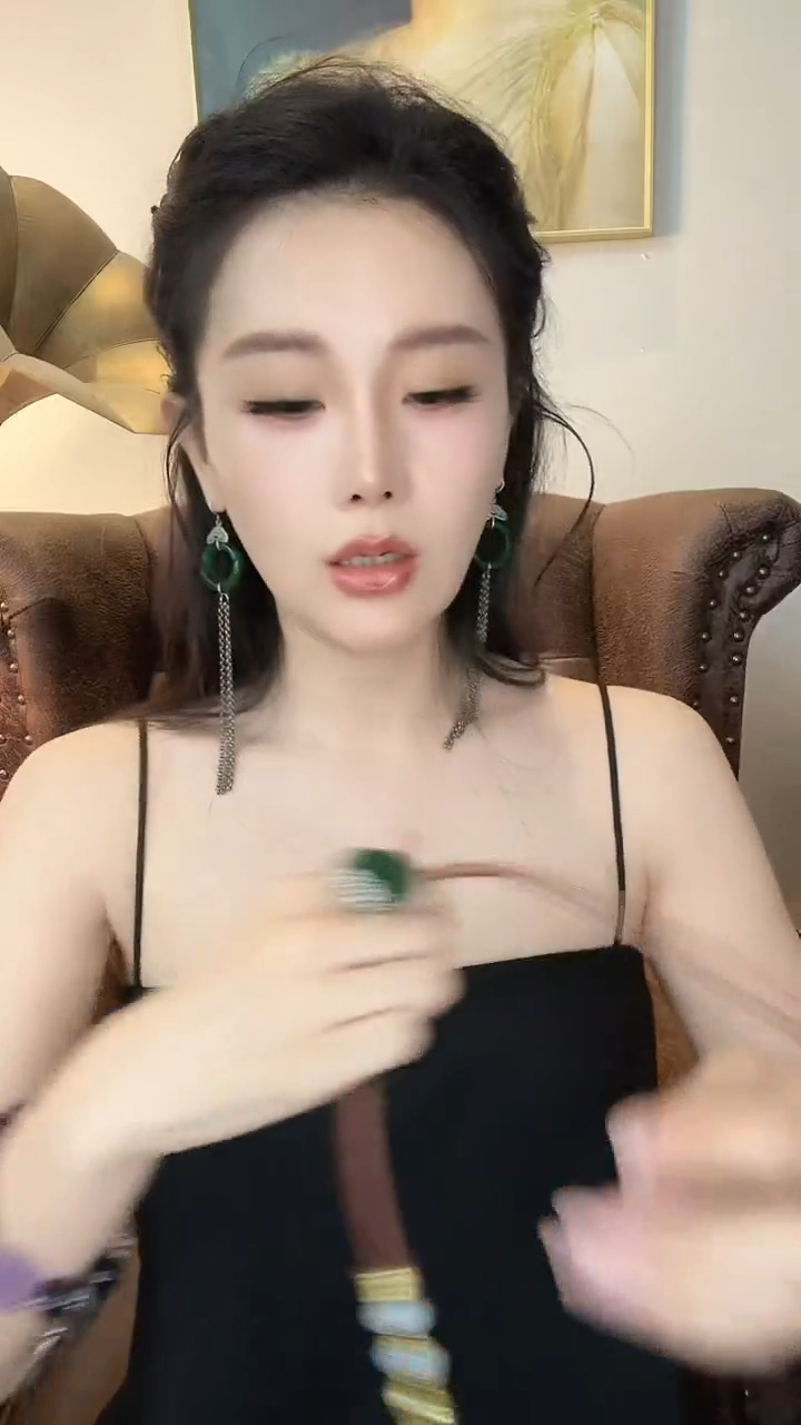 未镶嵌手链翡翠山**妞翡翠B218