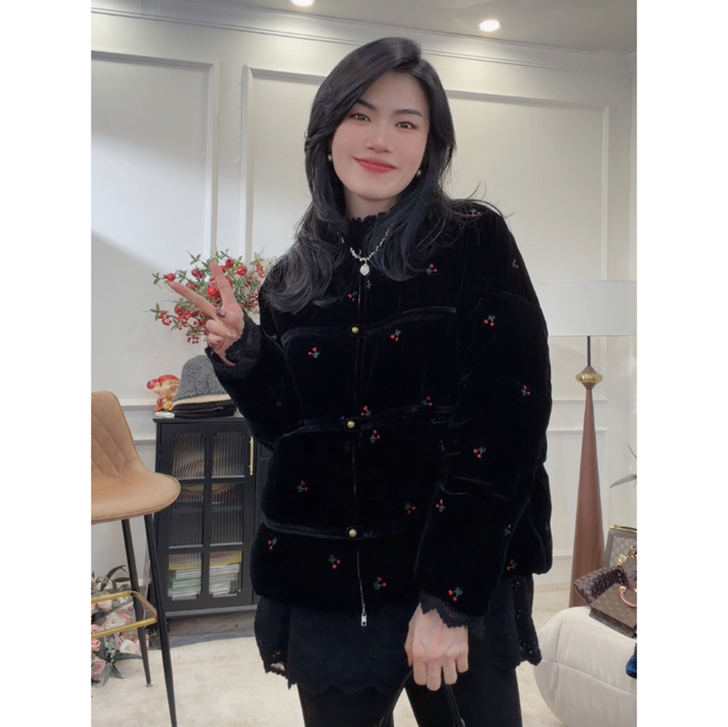 少量现货~【樱桃刺绣】设计感新款丝绒刺绣精致棉服