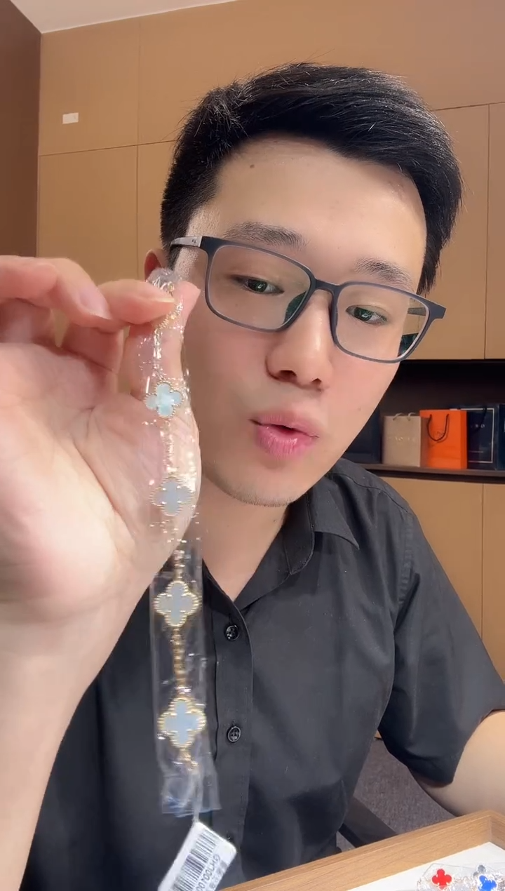 【闪购商品】贝壳（贝母）手链18K金镶嵌白色k黄，五花手链GHJ25版