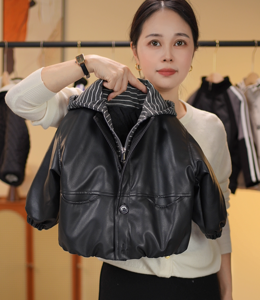 儿童新款厚款男女童冬季春秋皮衣夹克加厚连帽冬季加绒加棉韩版潮