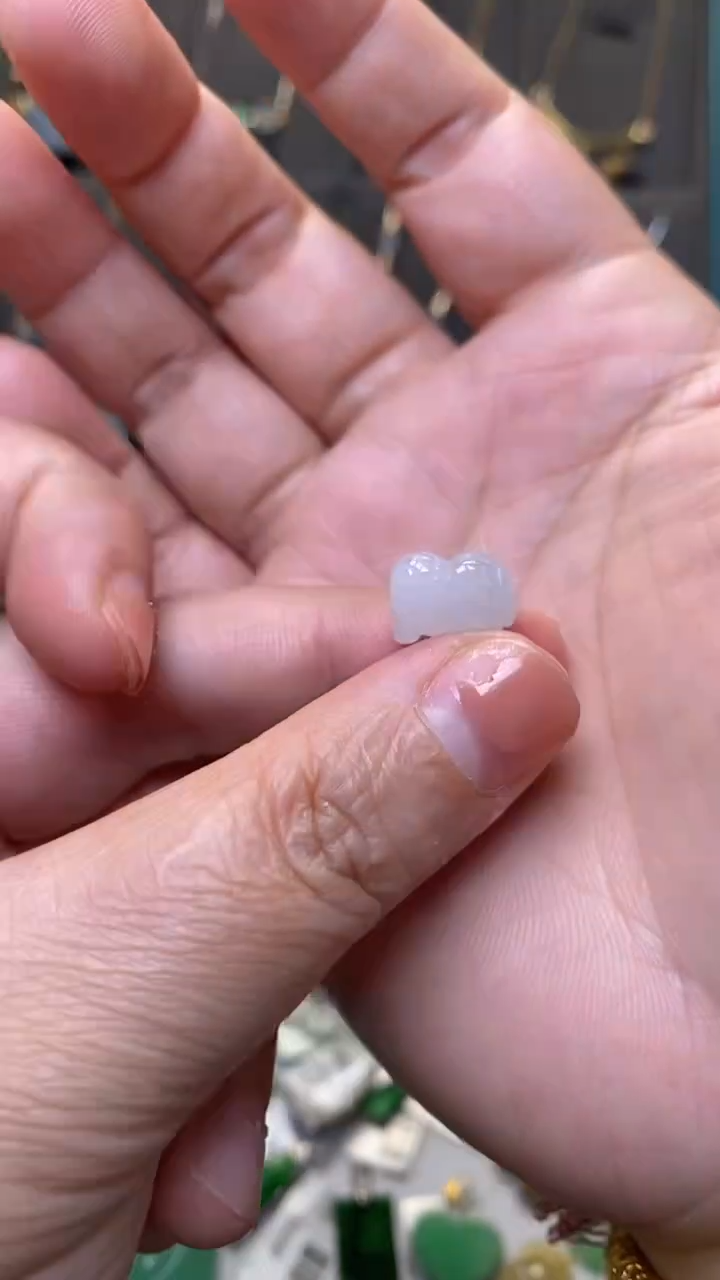 颈饰未镶嵌翡翠心**️净货33713