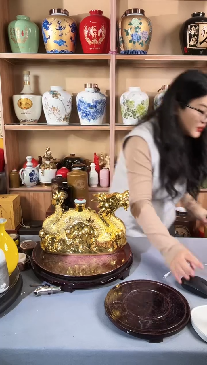 2斤雕刻祥龙  金龙 