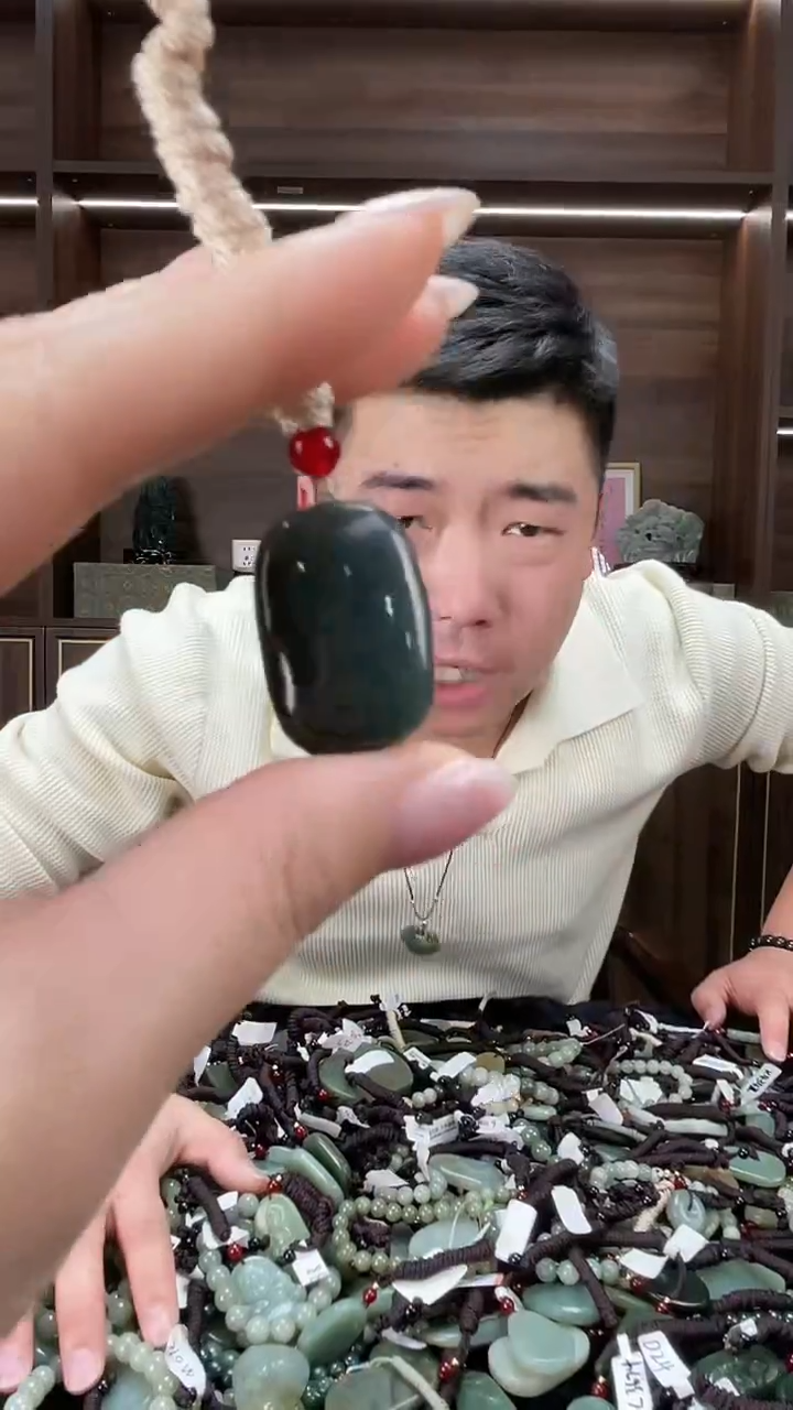 【闪购商品】和田玉颈饰未镶嵌多样性发货，拍一发一