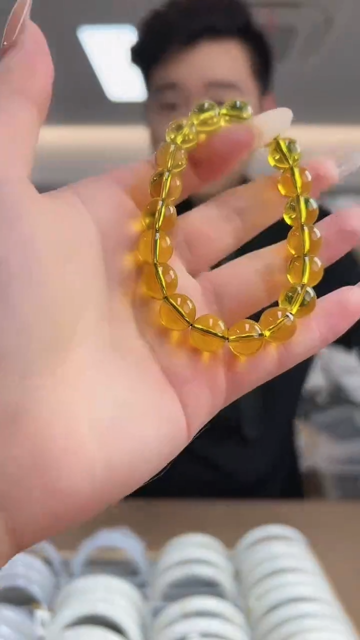 【闪购商品】琥珀裸石未镶嵌蓝珀手串-多样性发其一