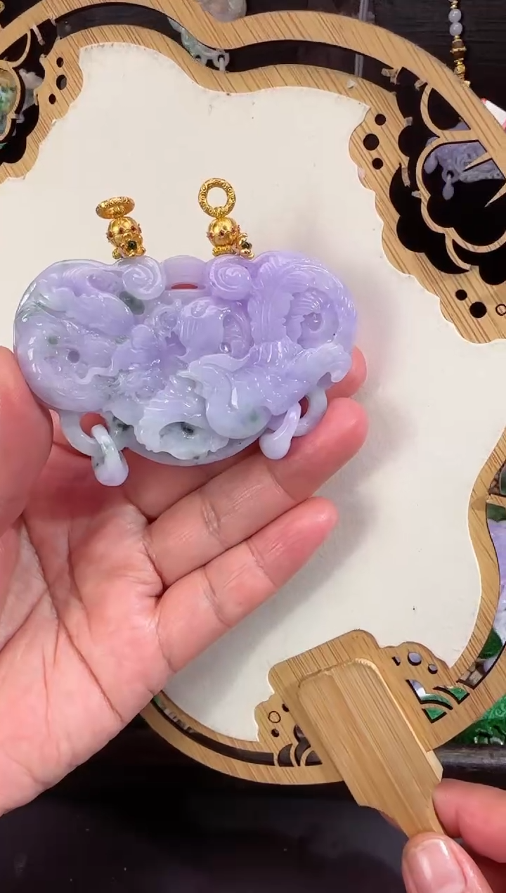 【闪购商品】翡翠颈饰未镶嵌拍照