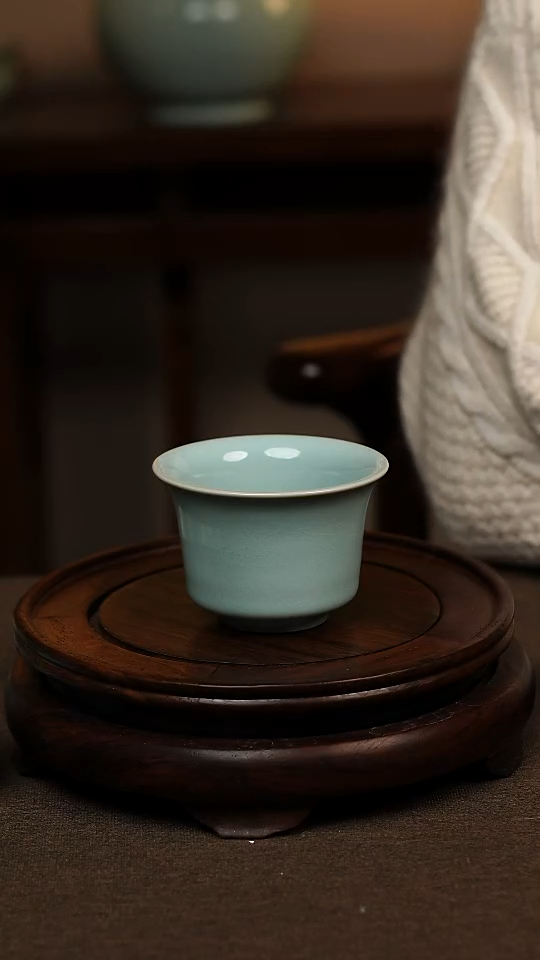 瓷片天青色全手工马蹄杯80ml一级礼盒包装