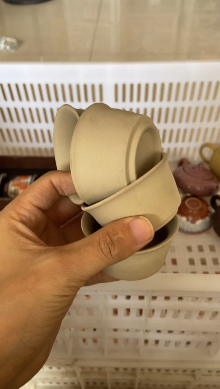 无运费险有瑕疵的摄影的产品有使用过的痕迹有点脏介意勿拍