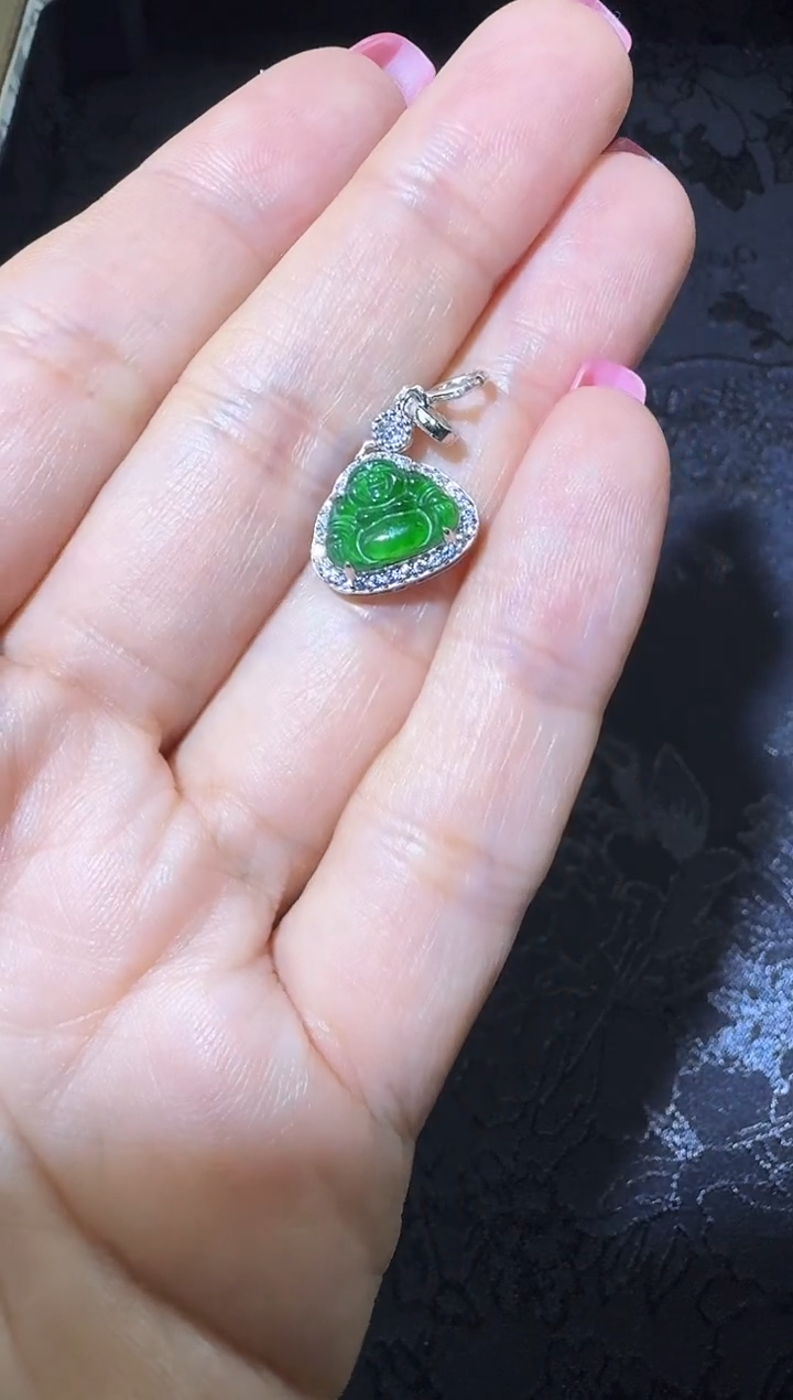 【闪购商品】翡翠吊坠(不含链)银S925镶嵌佛公