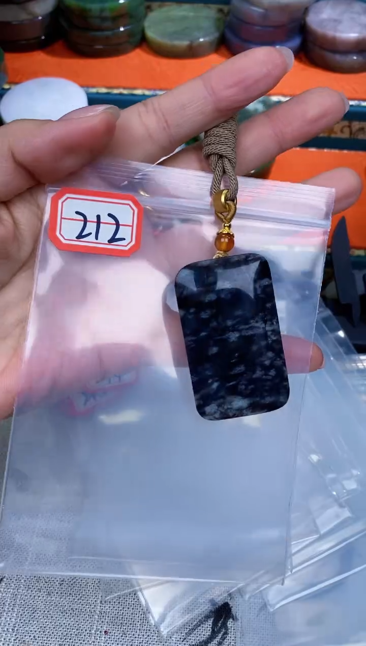 【闪购商品】和田玉和田玉未镶嵌和田玉