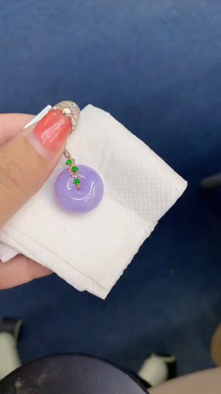 颈饰18K金镶嵌翡翠零*1