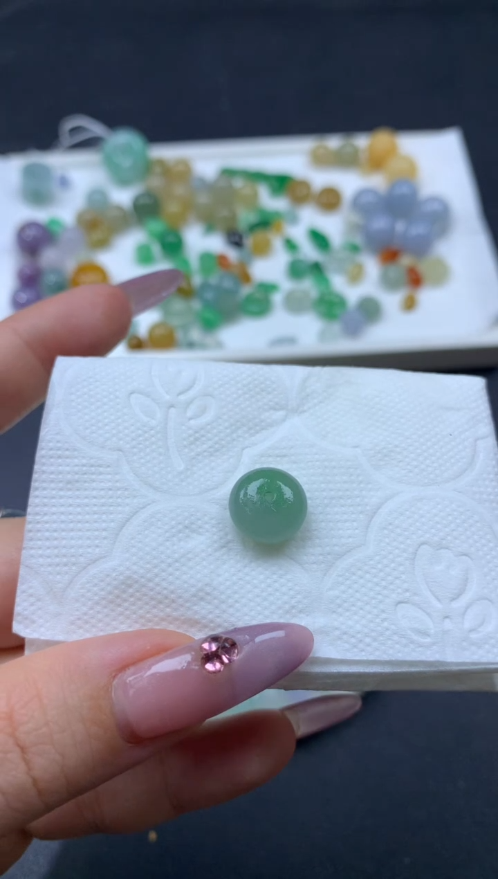 【闪购商品】定制翡翠未镶嵌珠子