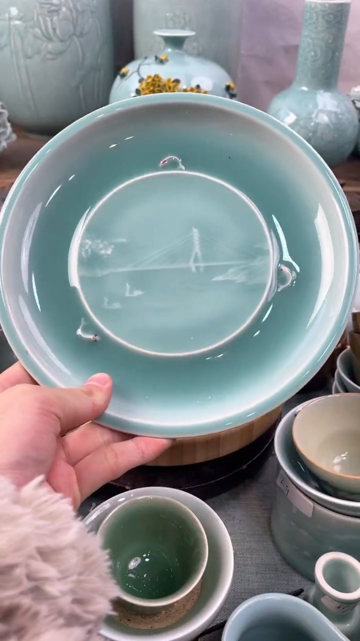 【闪购商品】特价 微瑕 慧仙青瓷