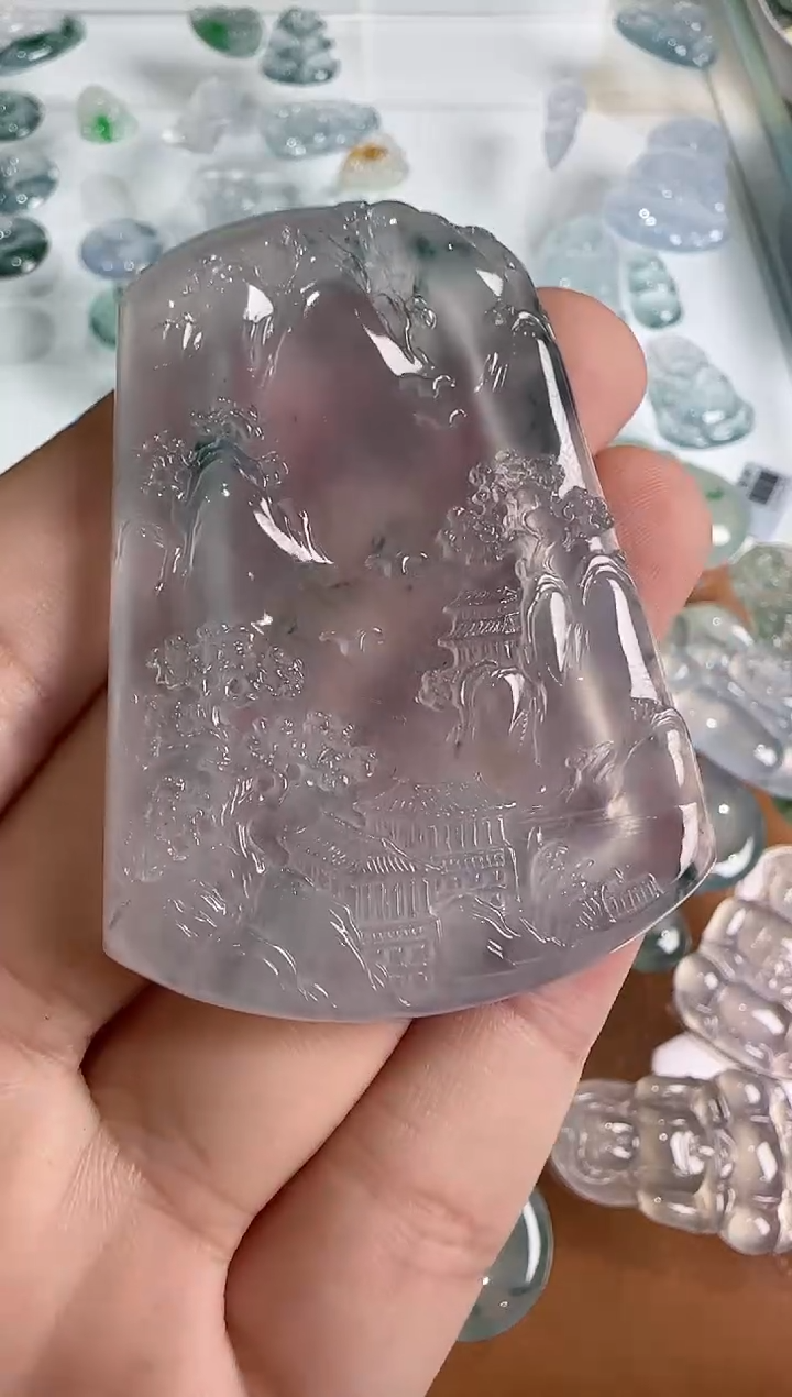 【闪购商品】翡翠吊坠(不含链)未镶嵌··