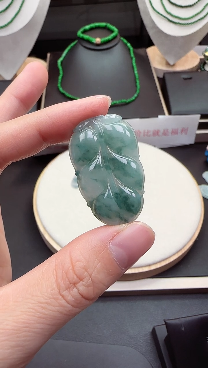 【闪购商品】翡翠吊坠(不含链)未镶嵌【海莎一口翠】翡翠挂件1