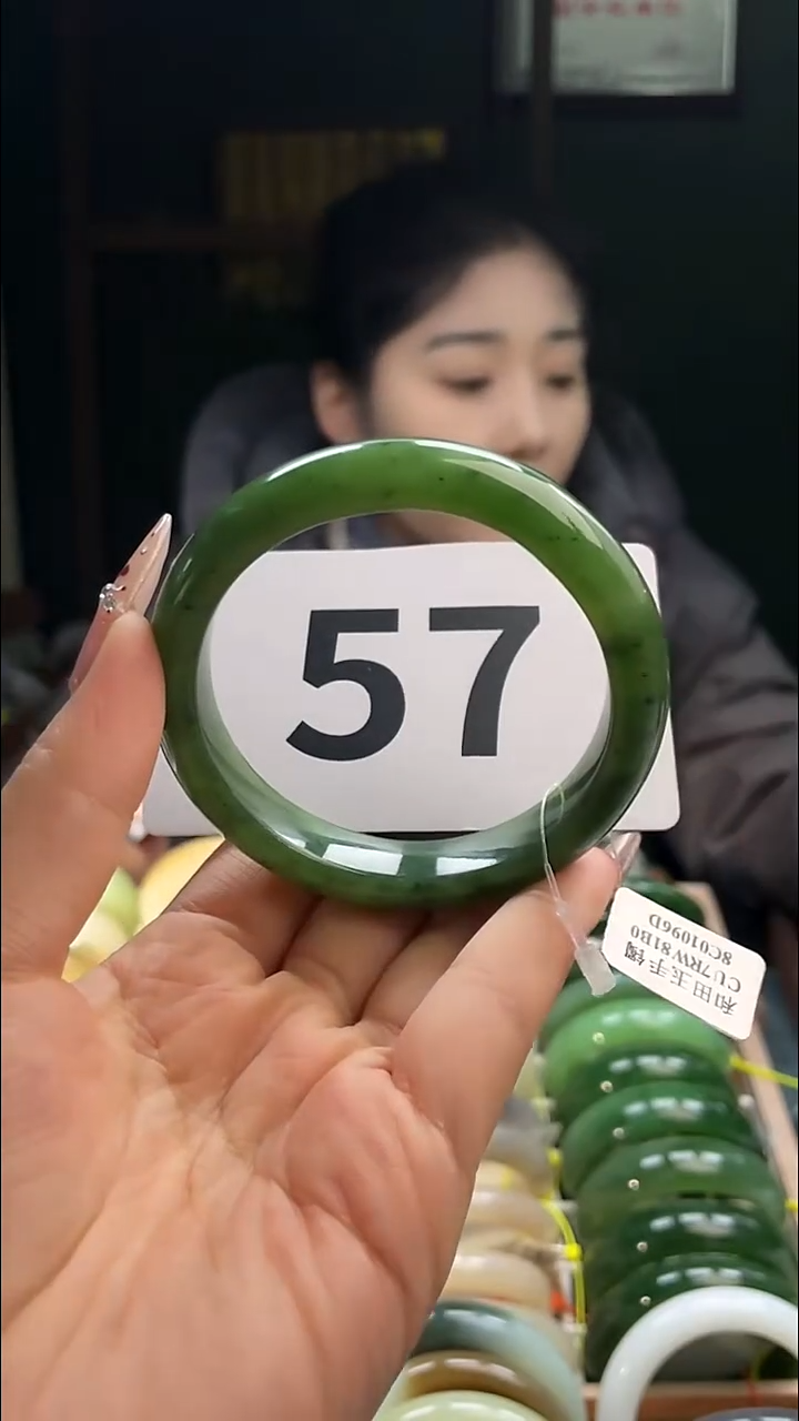 定制和田玉和田玉手镯