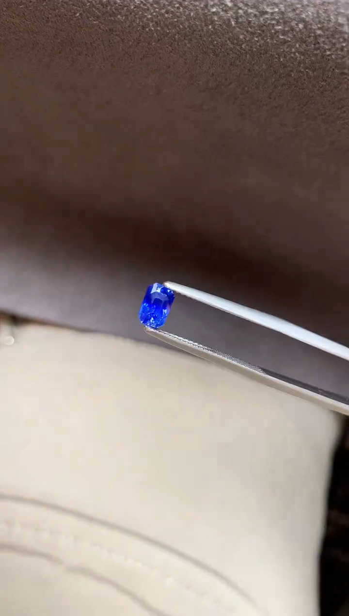 【闪购商品】蓝宝石裸石未镶嵌a-135 1ct 无烧